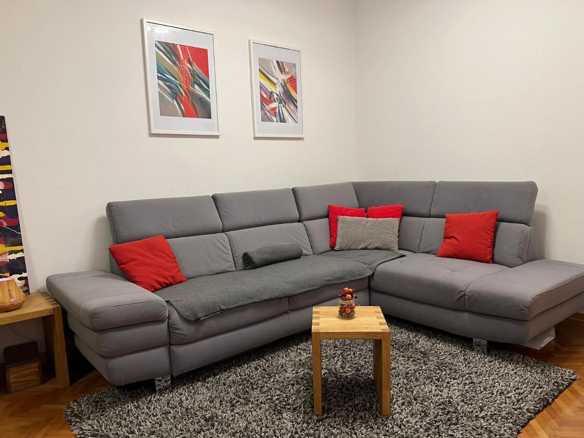 Mm Split Apartment - 5 Min By Car To The Beach & City Center - Free Public Parking Esterno foto