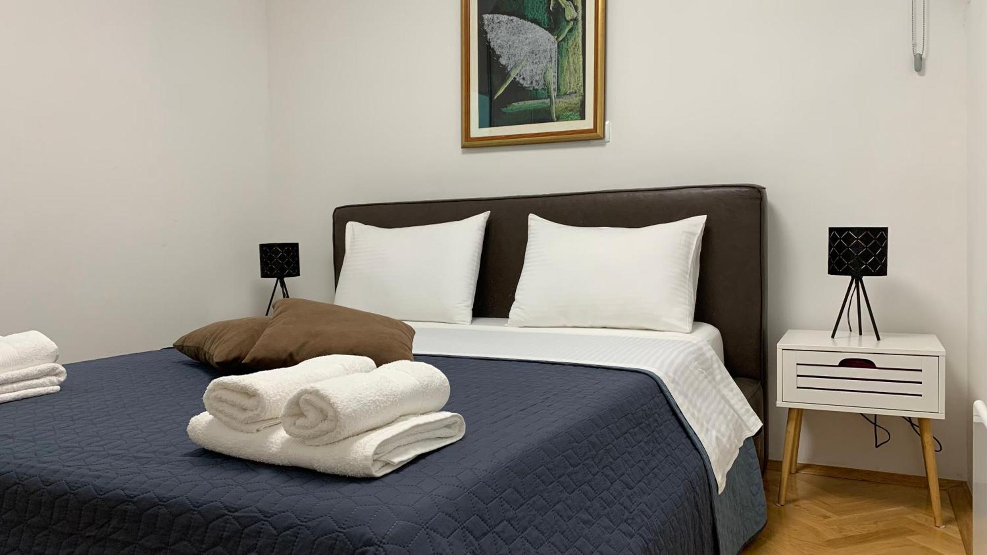 Mm Split Apartment - 5 Min By Car To The Beach & City Center - Free Public Parking Esterno foto